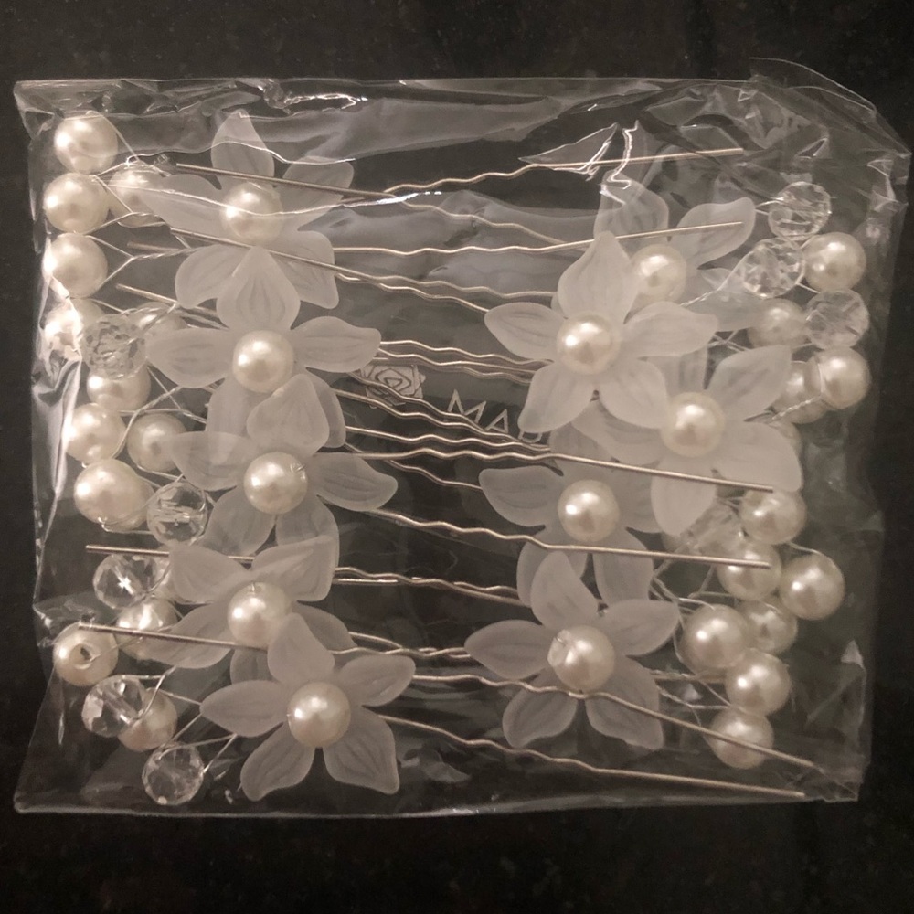 Hair accessories